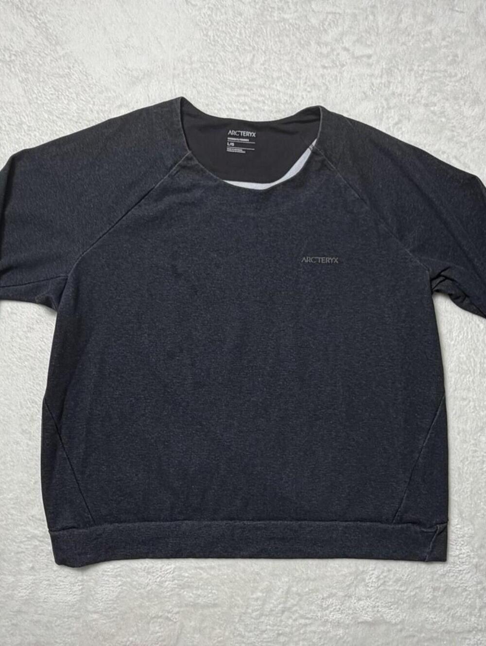 Arc'teryx Momenta Centre Pullover Women's Large Dark Gray Long Sleeve Crew Neck